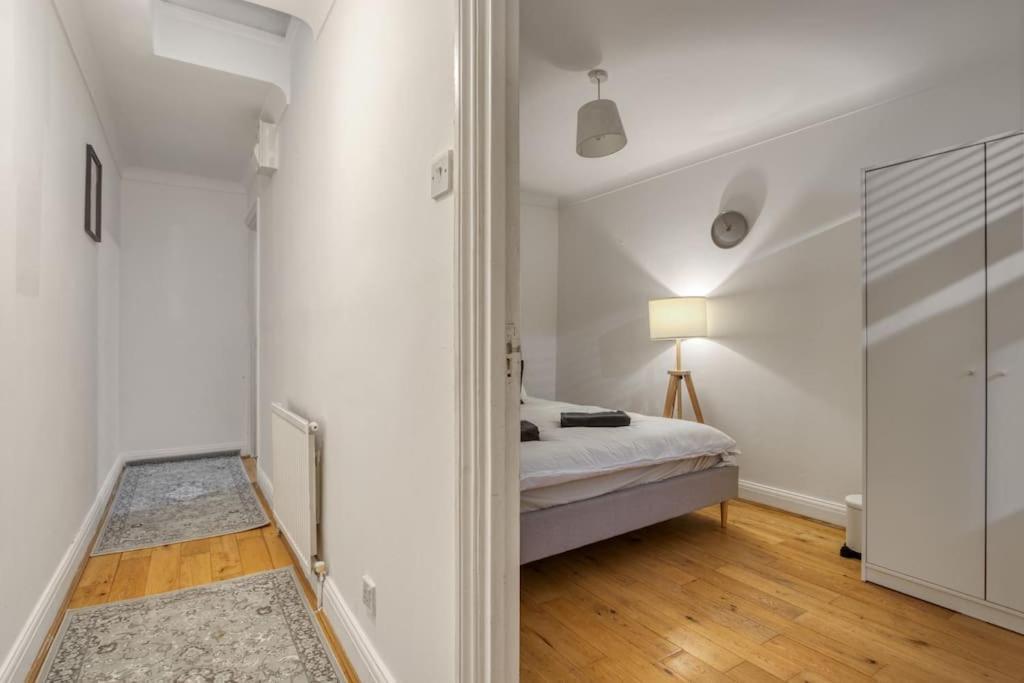 Apartment Grove Retreat 1 Bed Steps From Ladbroke Station