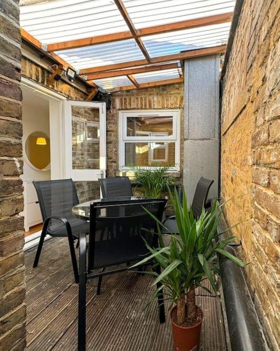 Grove Retreat 1 Bed Steps From Ladbroke Station